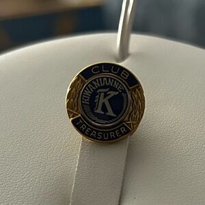 Vintage Kiwanianne Club Treasurer